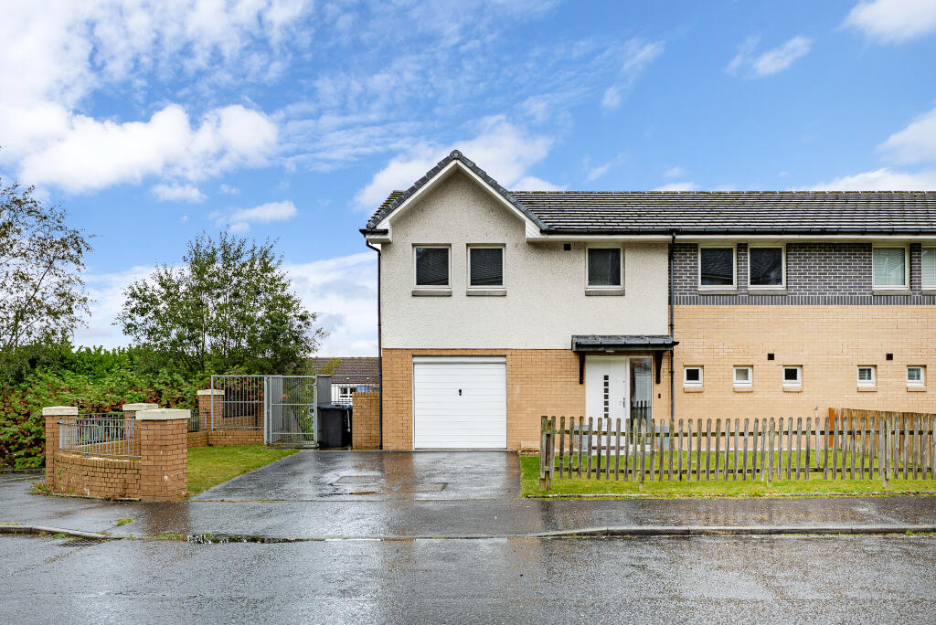 Main image of property: 8 Craiglinn Gardens, Glasgow, G45