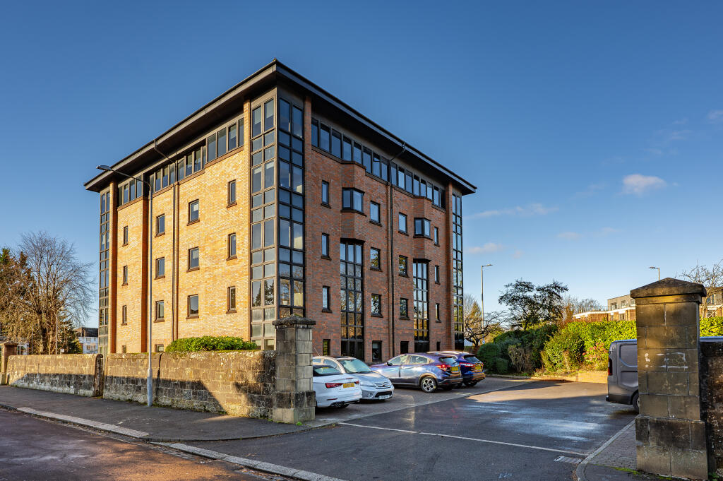 Main image of property: 50 McLaren Court, Fenwick Place, Giffnock, Glasgow, G46