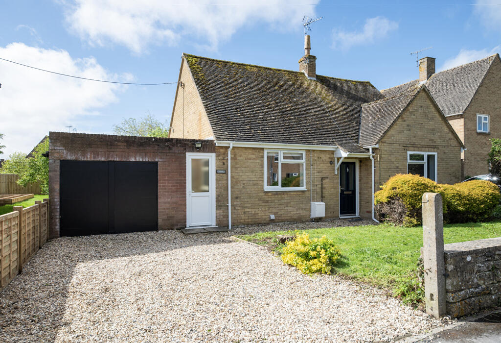 Main image of property: Almin, Redesdale Place, Moreton-in-Marsh, Gloucestershire