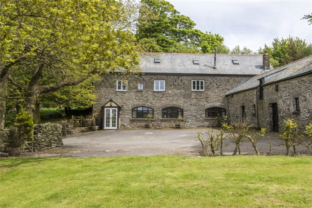 5 bedroom detached house for sale in Wilsham Lane, Countisbury, Lynton, Devon, EX35