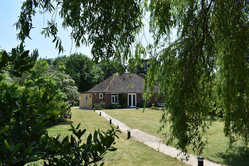 Main image of property: Chisels Lane, Neacroft, Christchurch