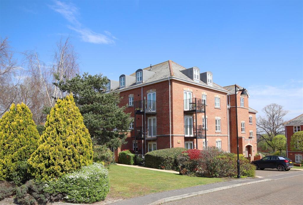Main image of property: Hillcroft Close, Lymington