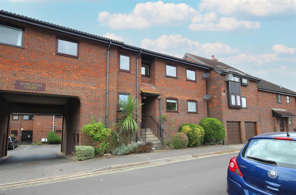 Main image of property: St. Thomas Park, Lymington