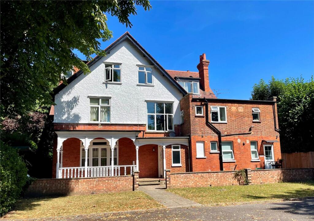 Main image of property: Bath Road, Maidenhead, Berkshire, SL6