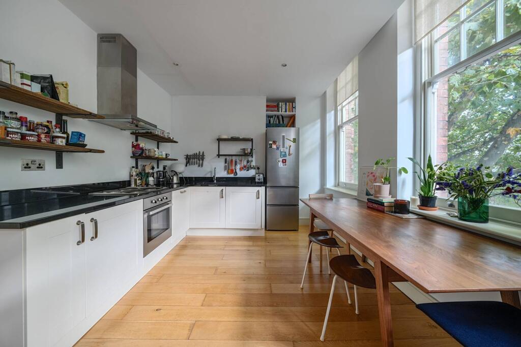 Main image of property: Goswell Road, Clerkenwell, London, EC1V