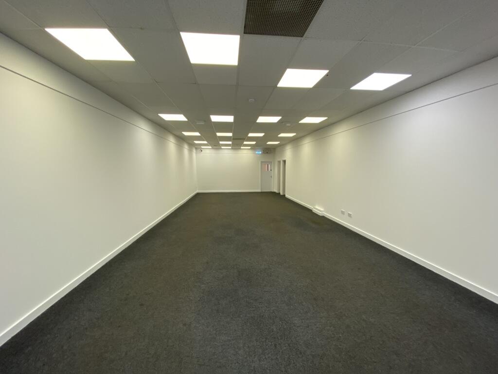 Additional property image - 119 High Street, Billericay, Essex, CM12 9AH