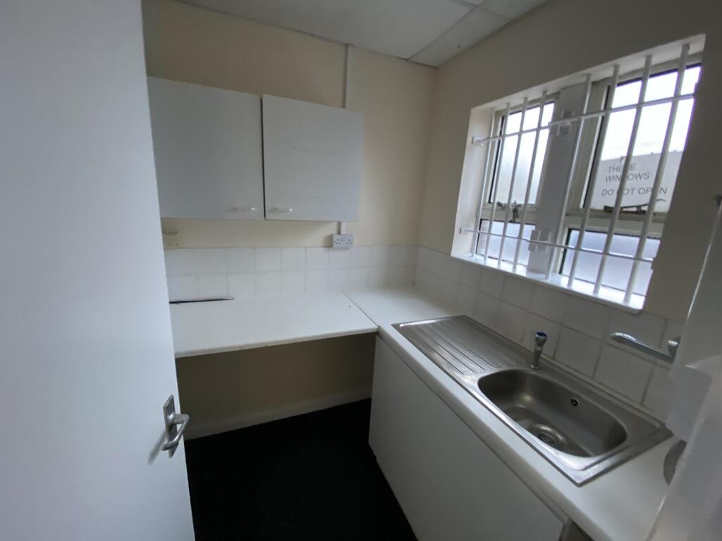 Additional property image - 119 High Street, Billericay, Essex, CM12 9AH