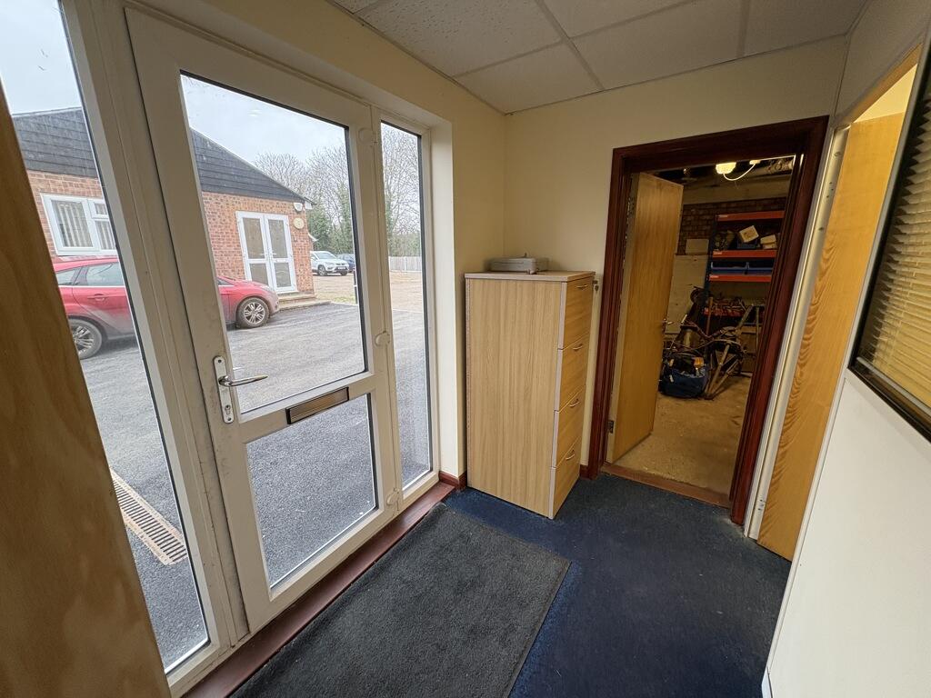 Additional property image - 1 Wheelwrights Yard, The Street, Hatfield Peverel, Chelmsford, Essex, CM3 2EA