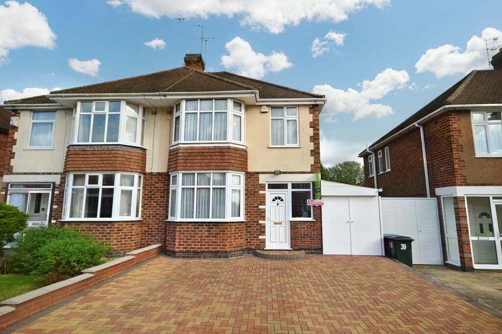 3 bedroom semidetached house for sale in Frankton Avenue, Coventry