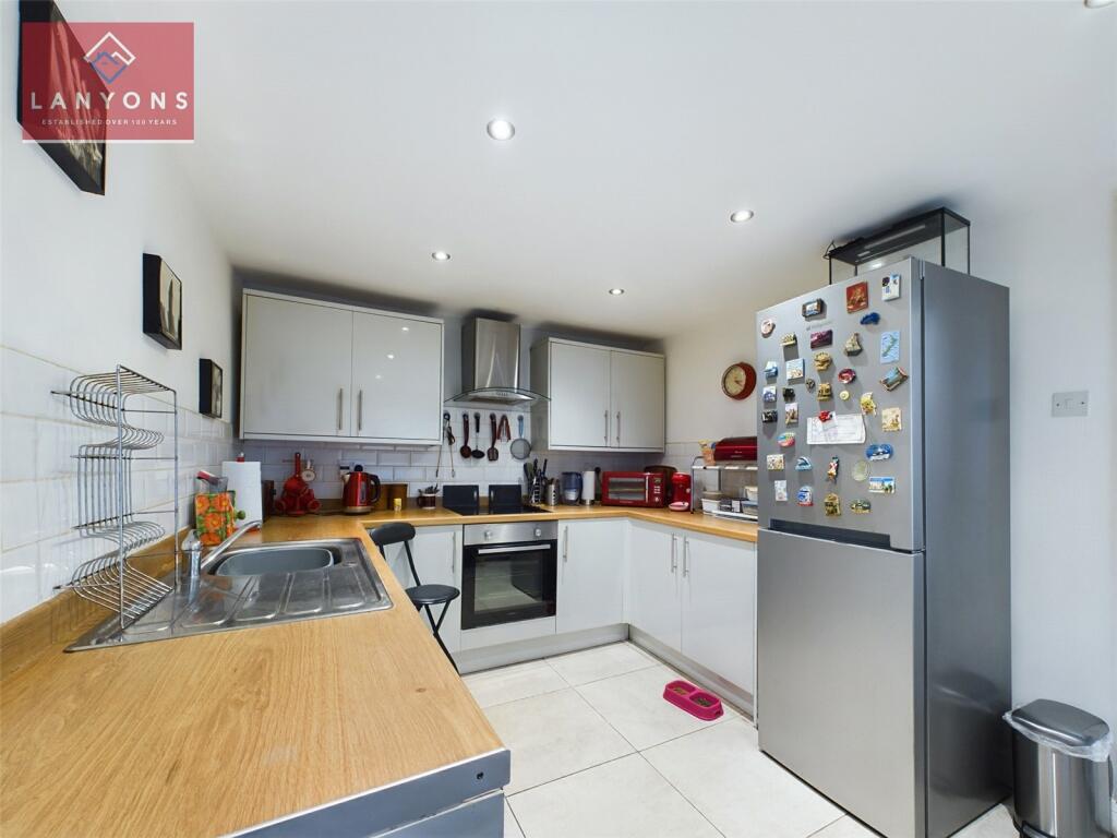 Additional property image - Taff Street, Ferndale, Rhondda Cynon Taf, CF43