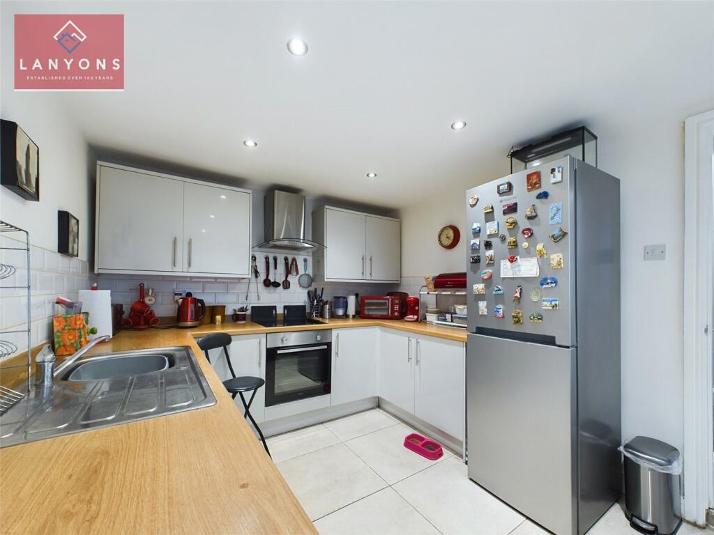 Additional property image - Taff Street, Ferndale, Rhondda Cynon Taf, CF43