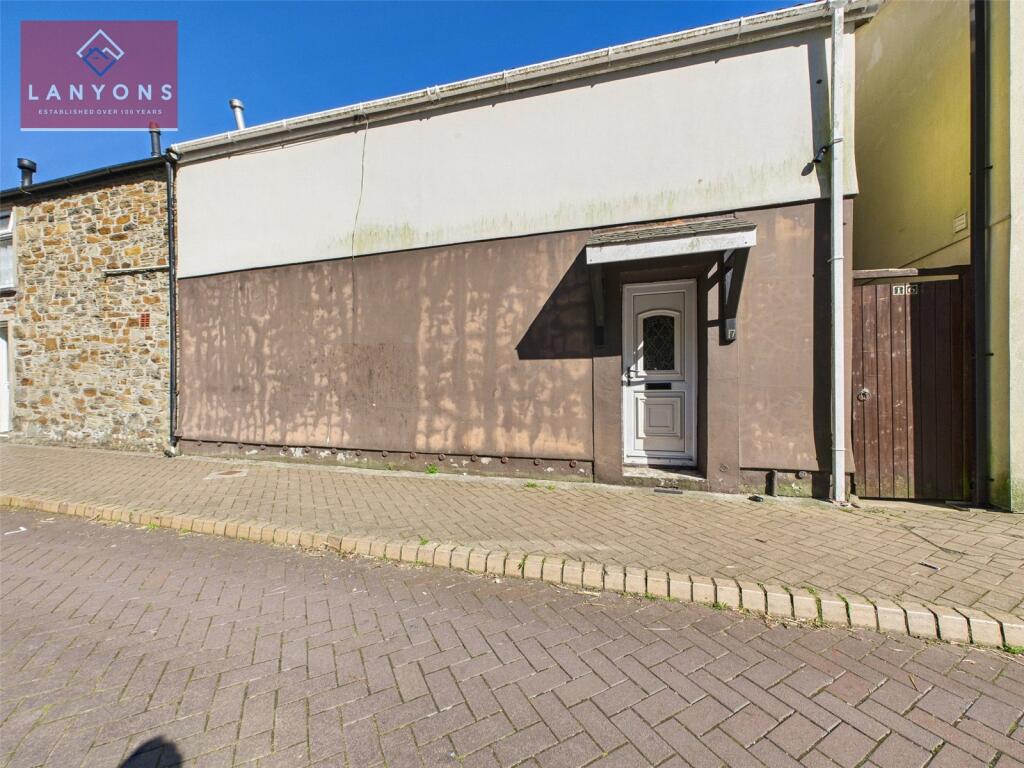 Main image of property: Cambrian Terrace, Tonypandy, Rhondda Cynon Taf, CF40