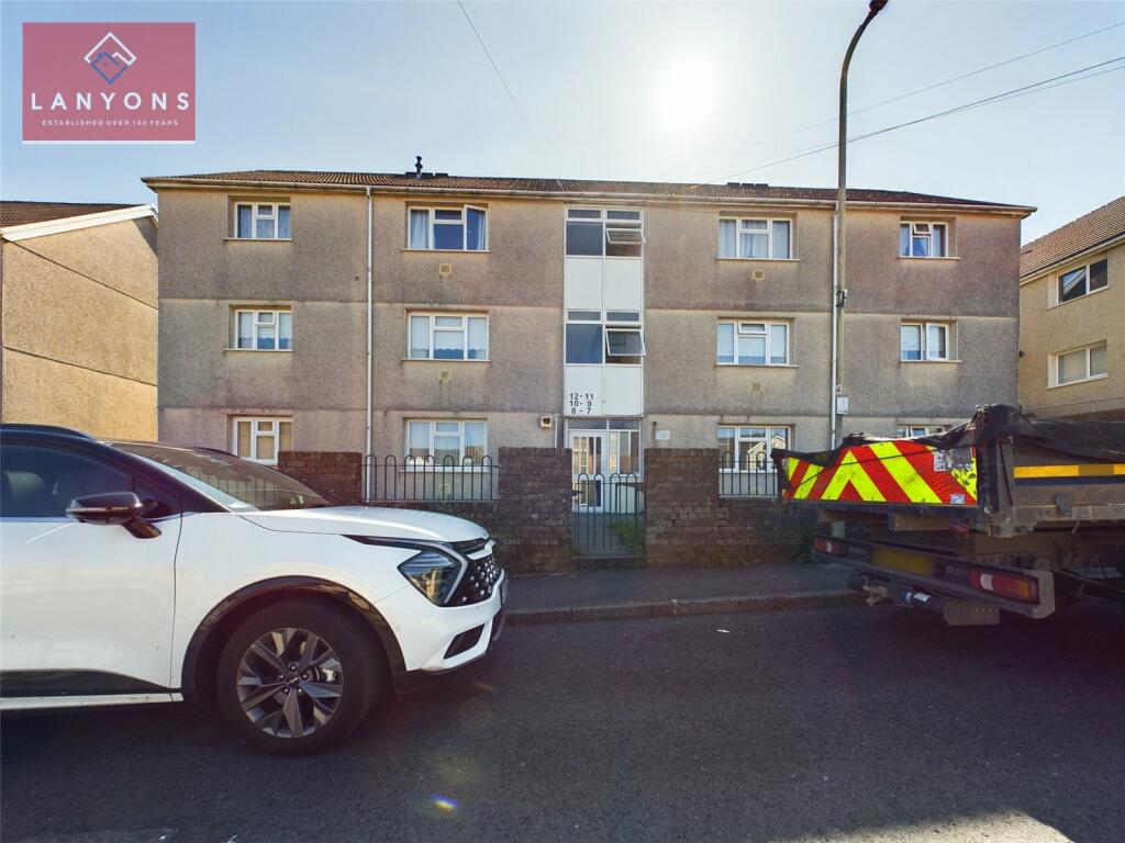 2 bedroom apartment for sale in Cefn Bryn, Trebanog, Porth, Rhondda Cynon Taf, CF39