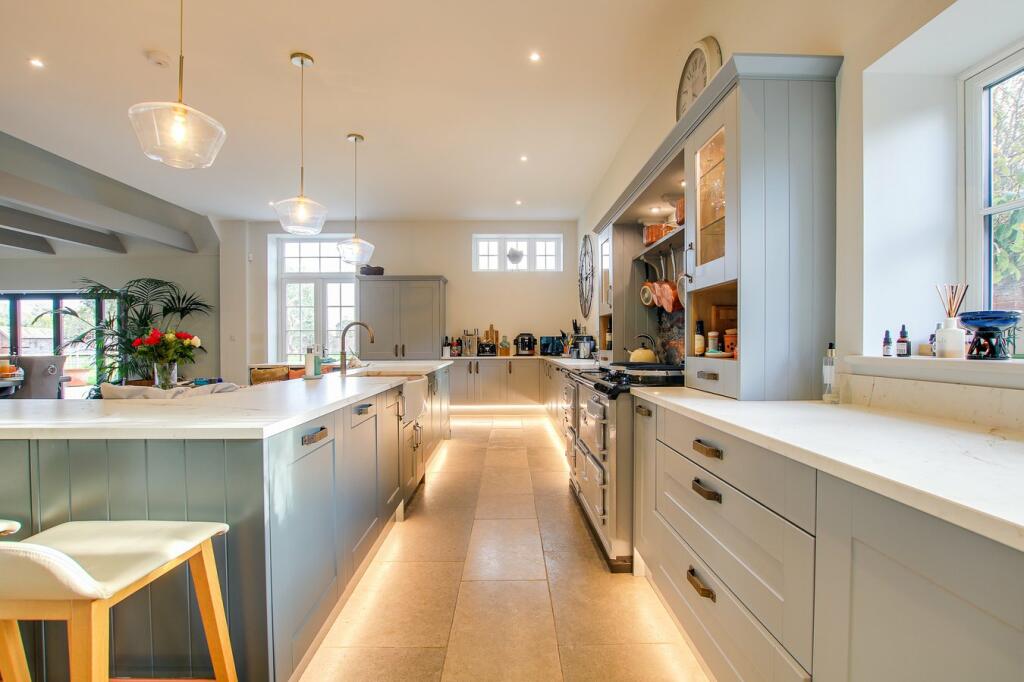 Additional property image - Sopley Park, Sopley, Christchurch, BH23