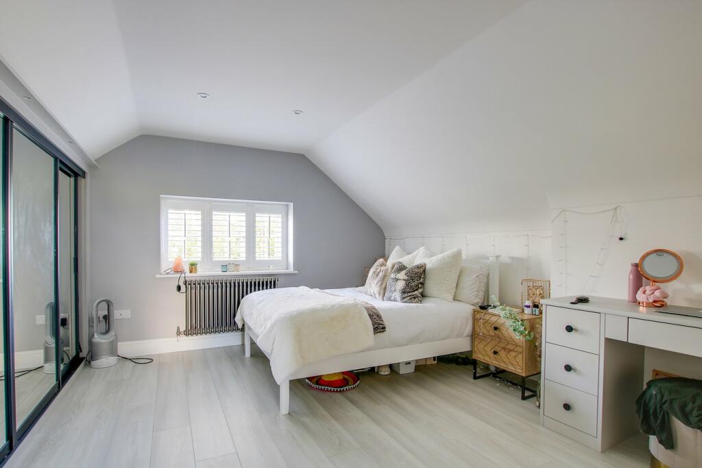 Additional property image - Sopley Park, Sopley, Christchurch, BH23