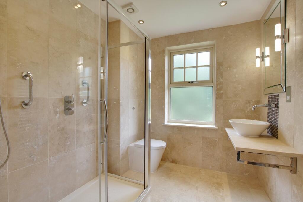Additional property image - Homefield Close, Winkton, Christchurch, BH23