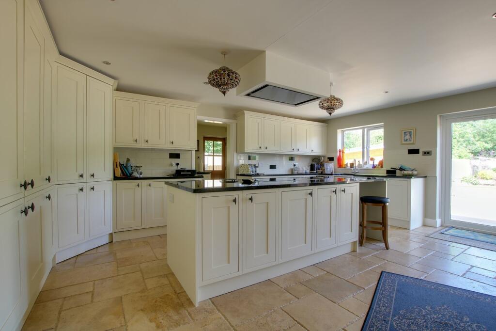 Additional property image - Woodlands, Wimborne, BH21