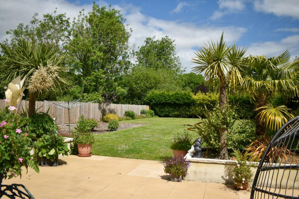 Additional property image - Woodlands, Wimborne, BH21