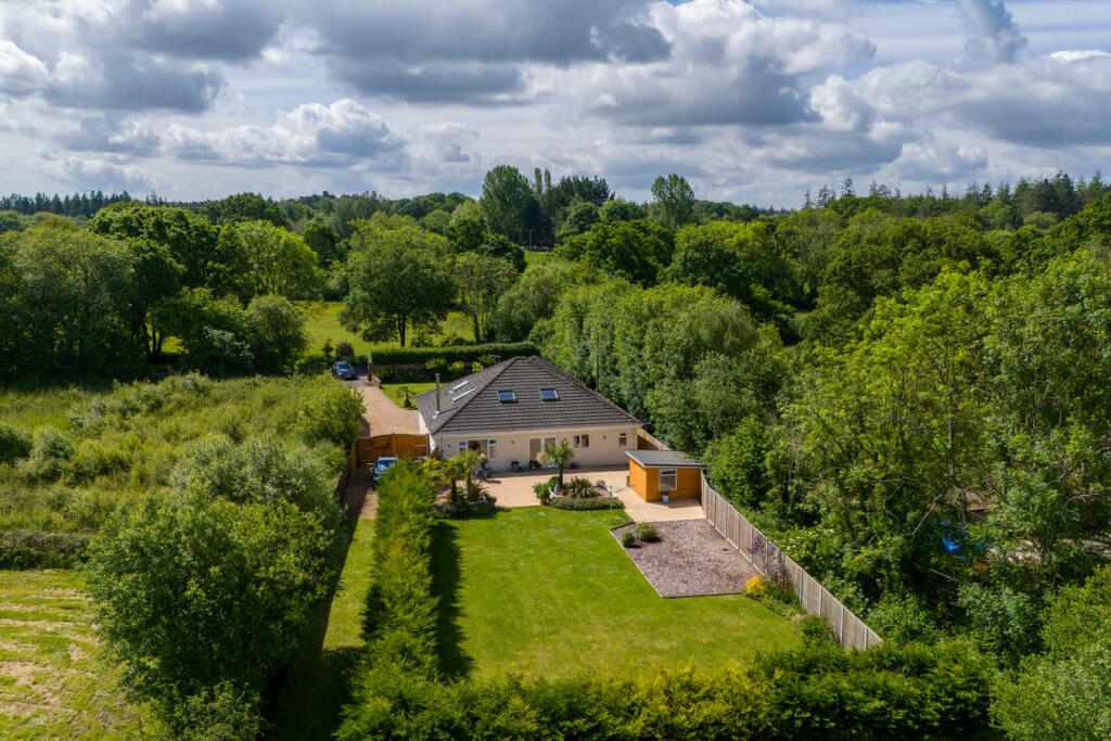 Additional property image - Woodlands, Wimborne, BH21