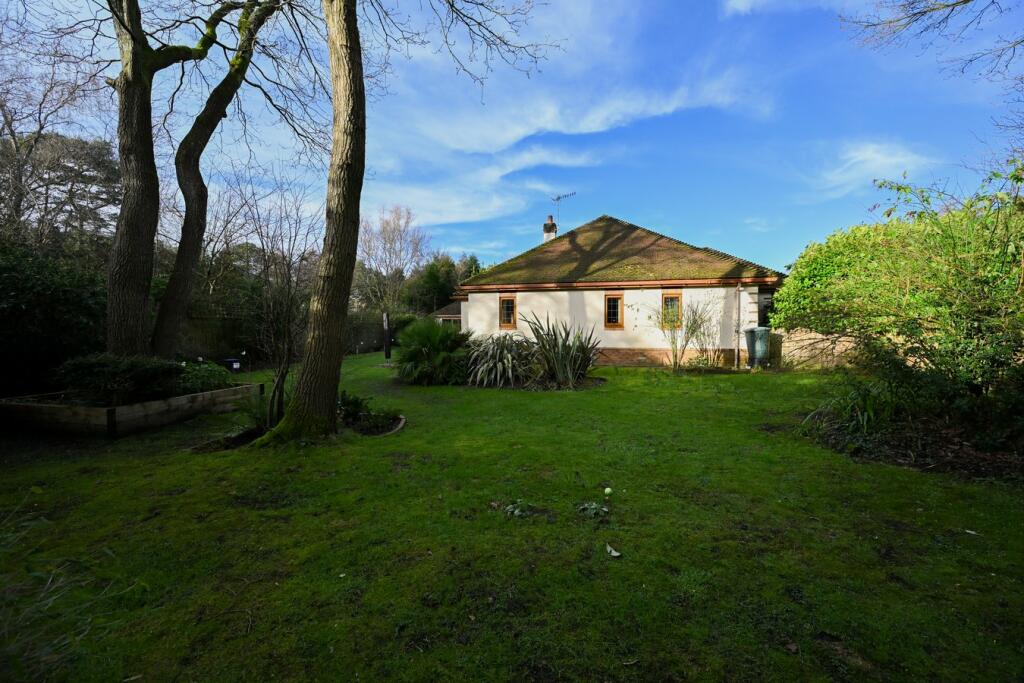 Additional property image - Oakwood Close, Ashley Heath, Ringwood, BH24