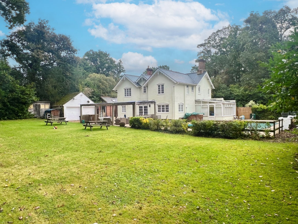 Additional property image - St Michaels Road, Verwood, BH31