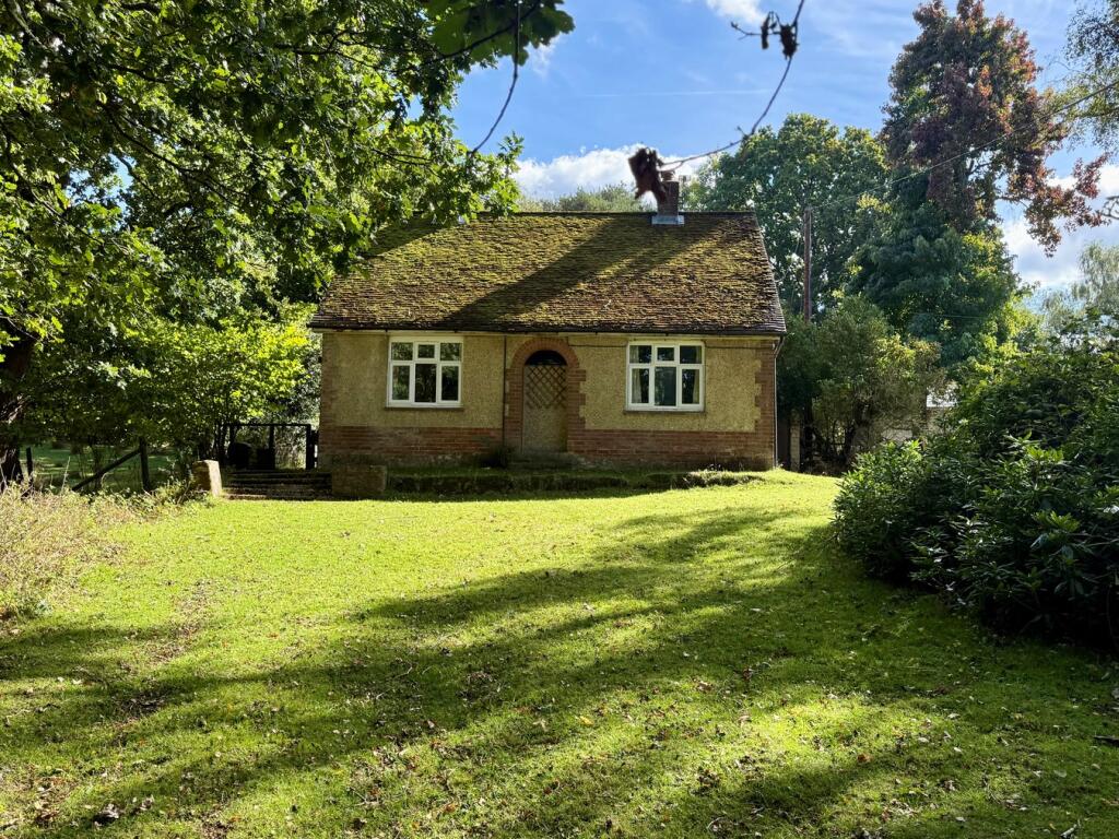 Main image of property: Furze Hill, Fordingbridge, SP6
