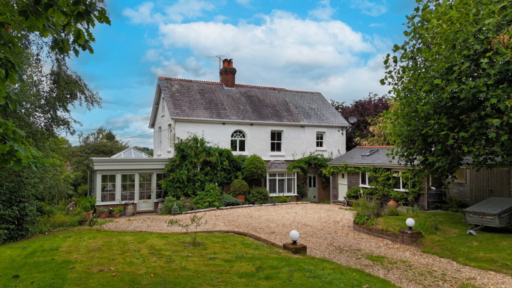 Main image of property: The Common, Woodgreen, Fordingbridge, SP6