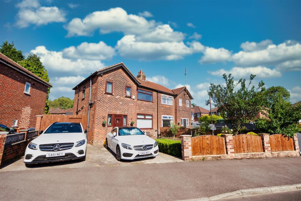 Main image of property: Elm Tree Road, Bredbury