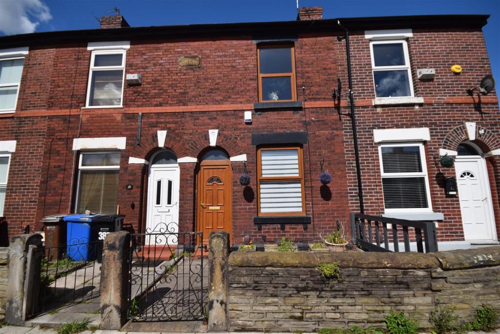 Main image of property: Buxton Road, Great Moor, Stockport