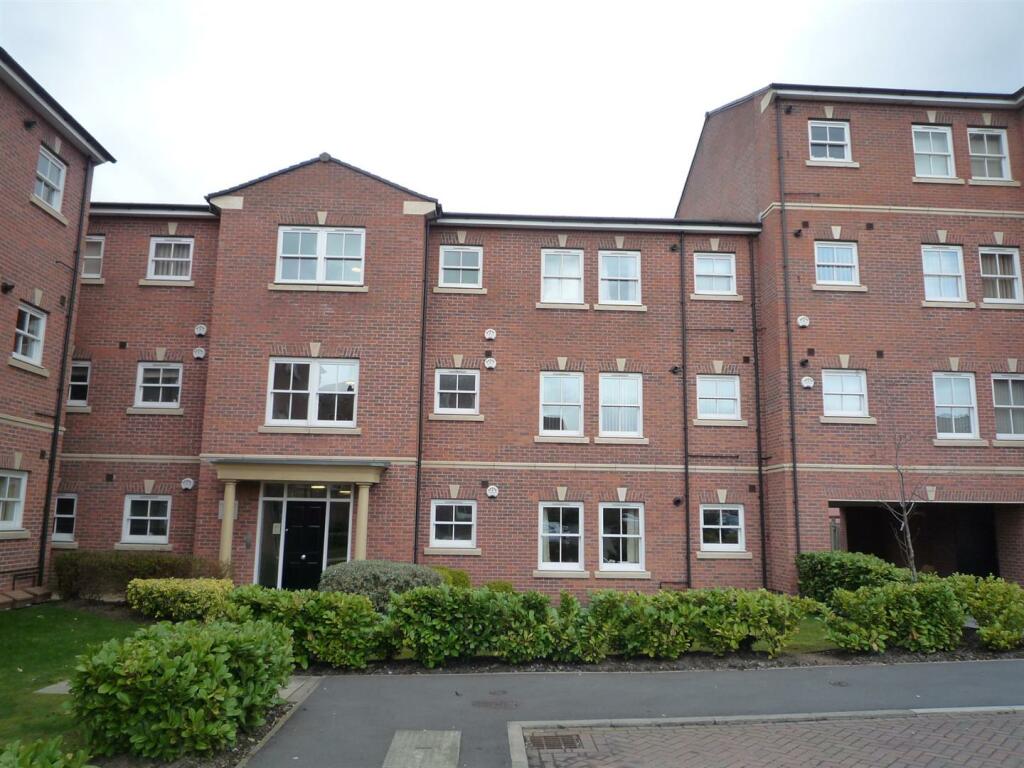 2 bedroom apartment for rent in Hatters Court, Stockport, SK1