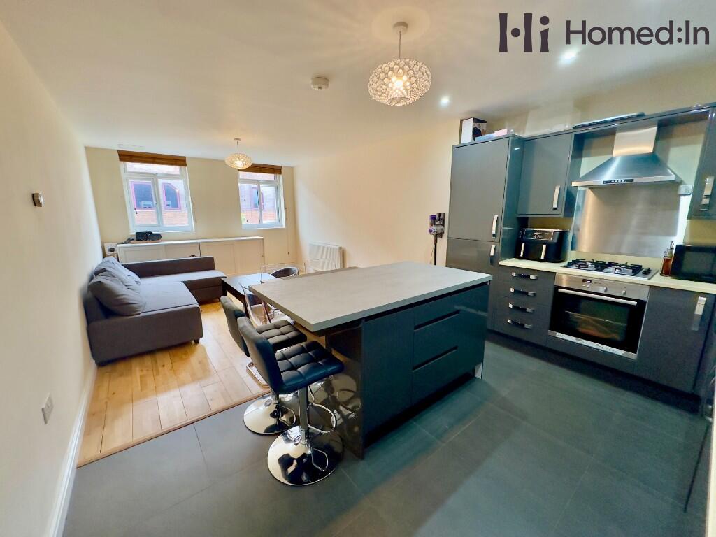 Main image of property: Springfield Road, Horsham, West Sussex, RH12