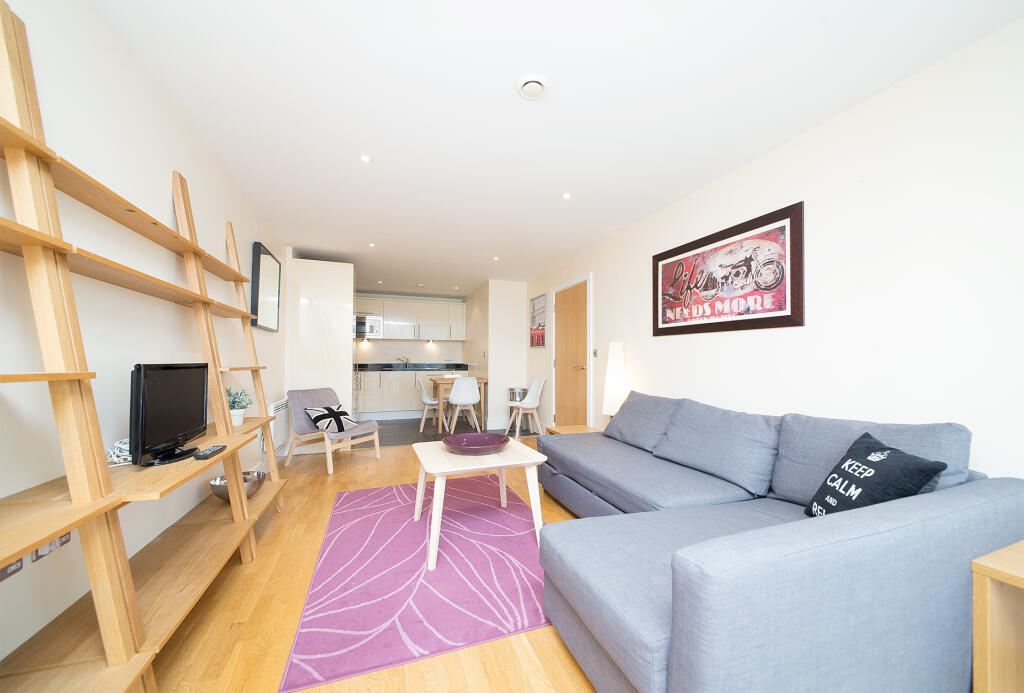 2 bedroom apartment for rent in Drayton Park, London, N5