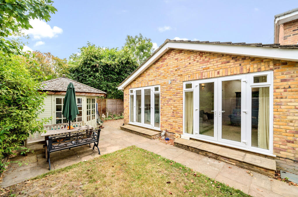 Main image of property: Vine Lane, Wrecclesham, Farnham, Surrey, GU10