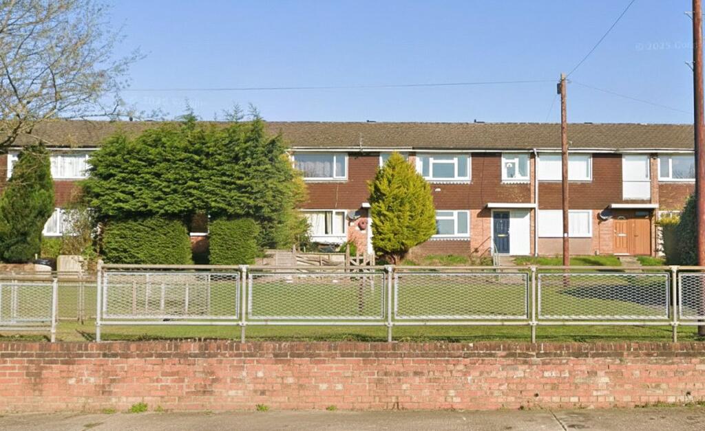 Main image of property: Swift Road, Farnham, Surrey, Surrey, GU9