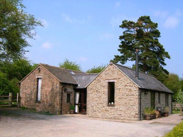 Main image of property: The Foxes, Ewyas Harold Common, Hereford, Herefordshire