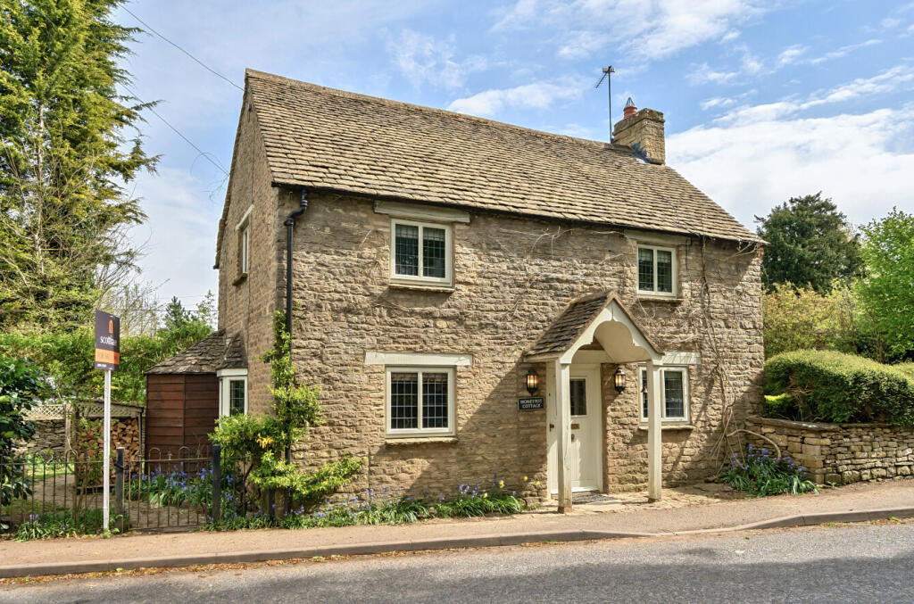 Main image of property: Main Road, Alvescot, Bampton