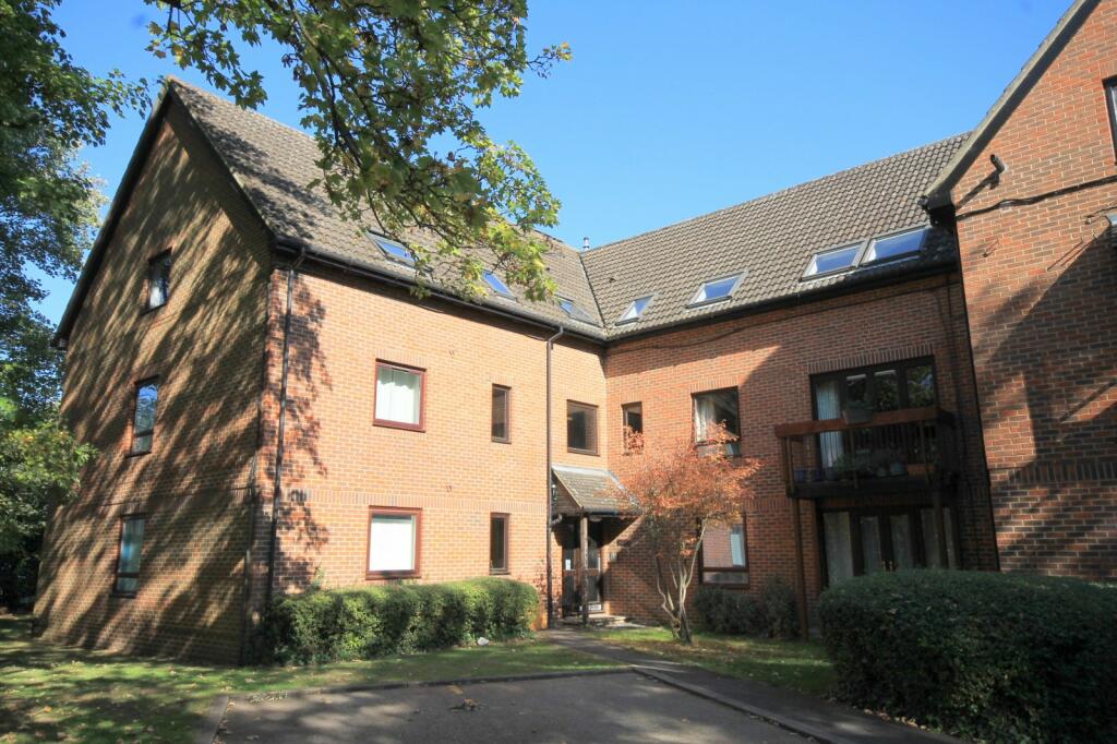 Main image of property: The Oaks, Moormede Crescent, Staines-upon-Thames, Surrey, TW18