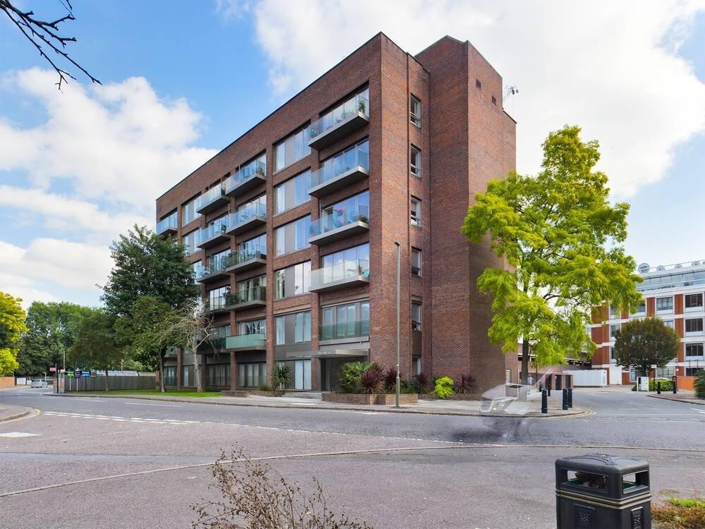 Main image of property: Fairfield Avenue, Staines-upon-Thames, Surrey, TW18