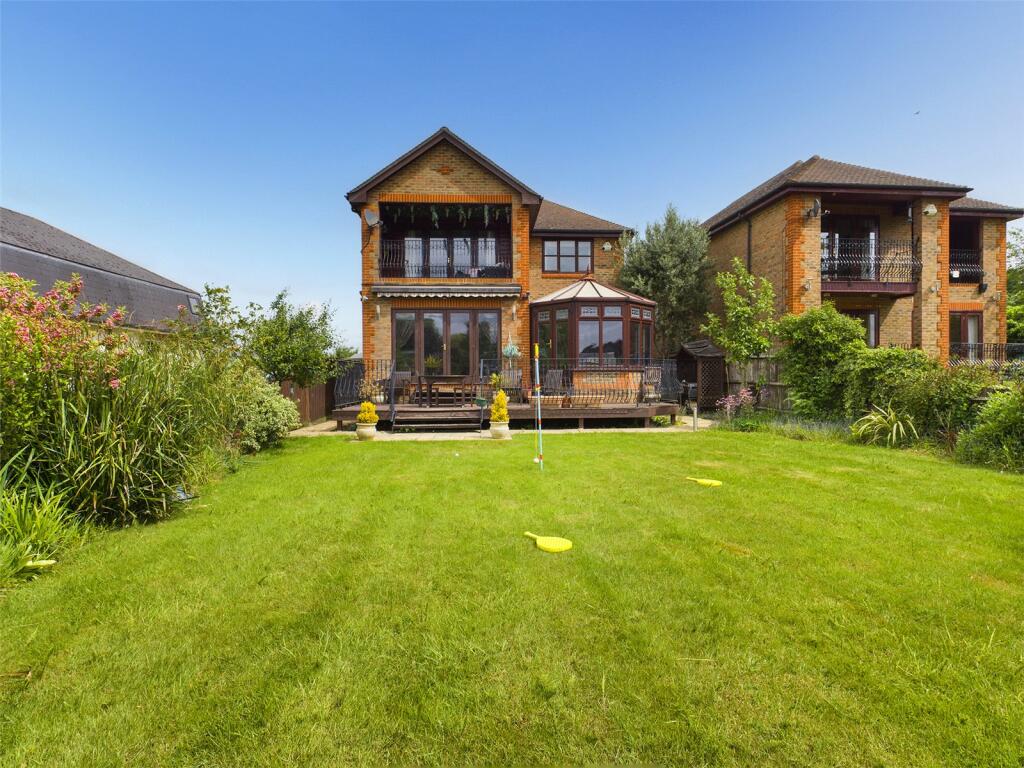 Main image of property: Hythe End Road, Wraysbury, Staines-upon-Thames, Berkshire, TW19