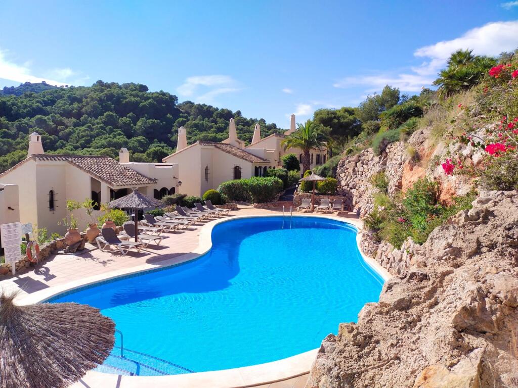 Main image of property: Valencia, Alicante, Los Altos