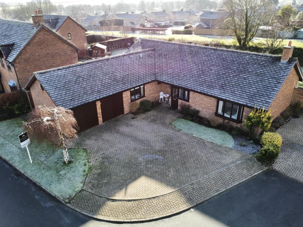 Main image of property: Highgrove, Sherford Road, Taunton