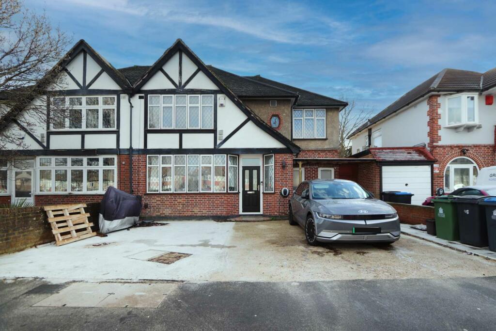 Main image of property: Malden Way, New Malden