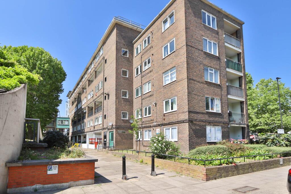 Main image of property: Jamaica Road, London