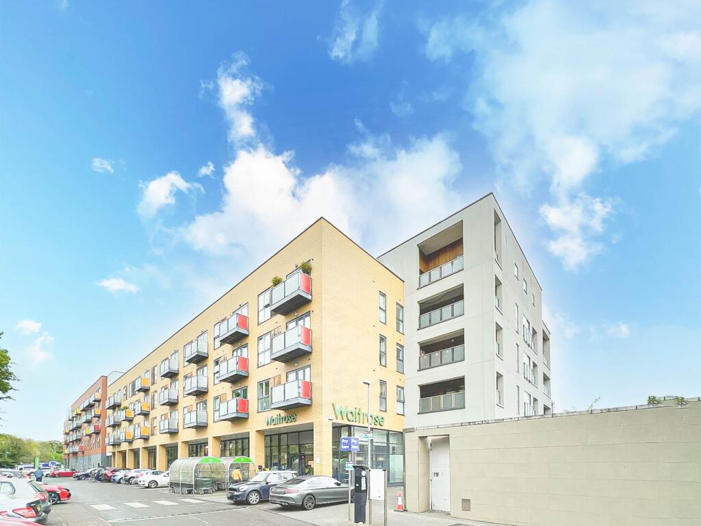 Main image of property: Hurricane House, London
