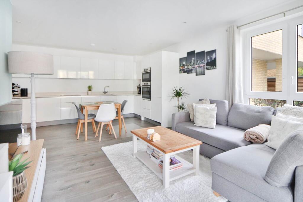 Main image of property: Worple Road, London