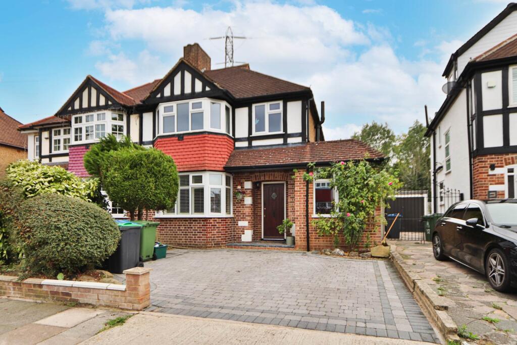4 bedroom semi-detached house