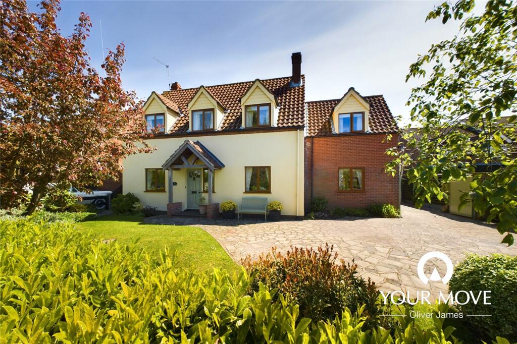 4 bedroom detached house for sale in Black Street, Gisleham, Lowestoft