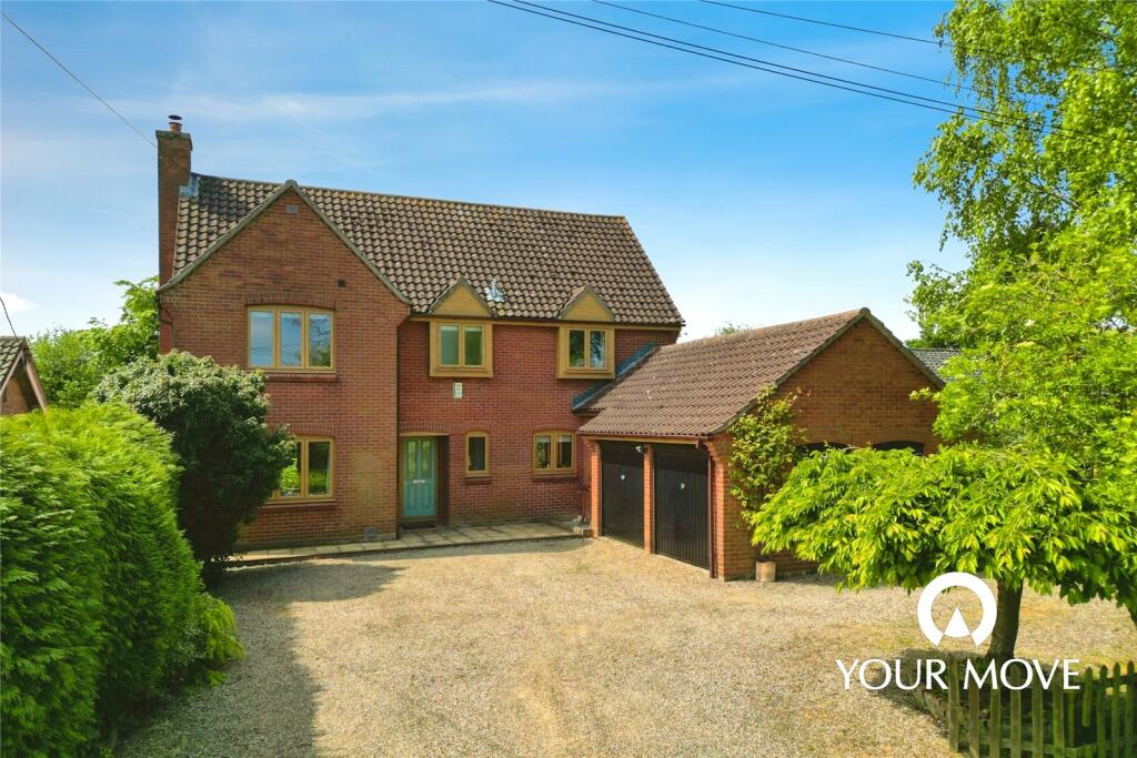 4 bedroom detached house for sale in Molls Lane, Brampton, Beccles ...