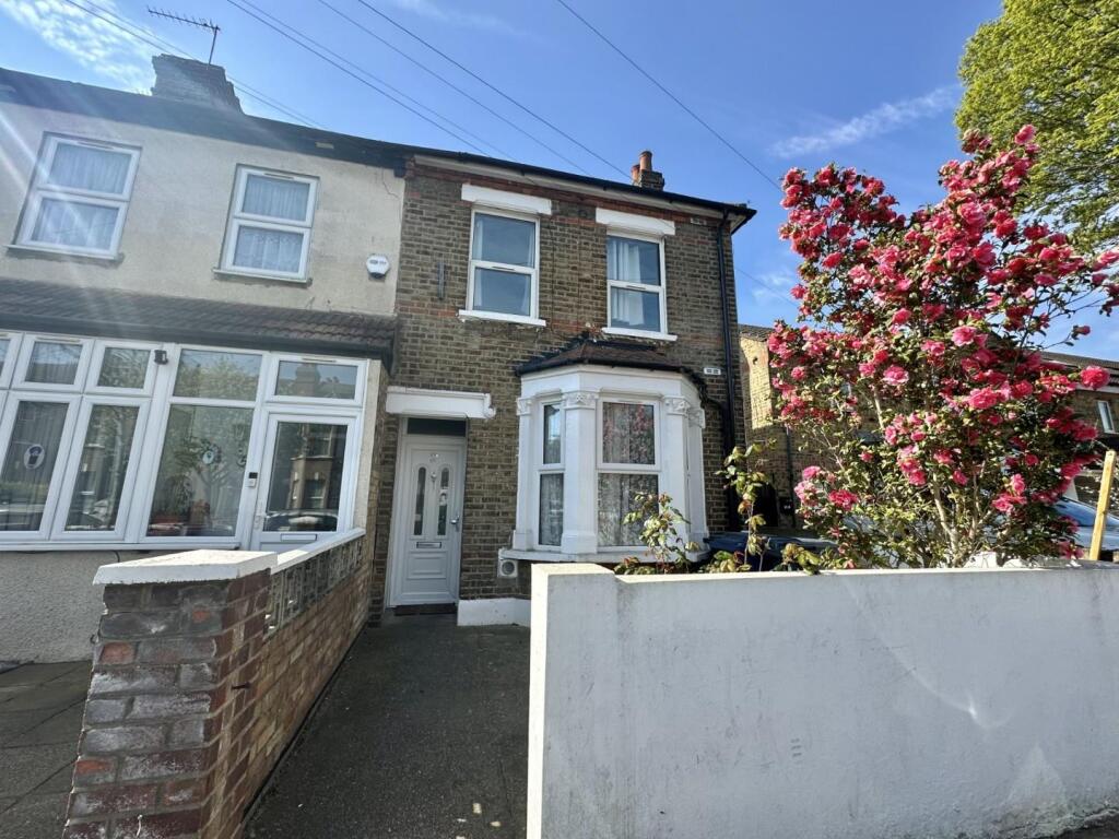 Main image of property: Dudley Road, Southall, UB2 5AS