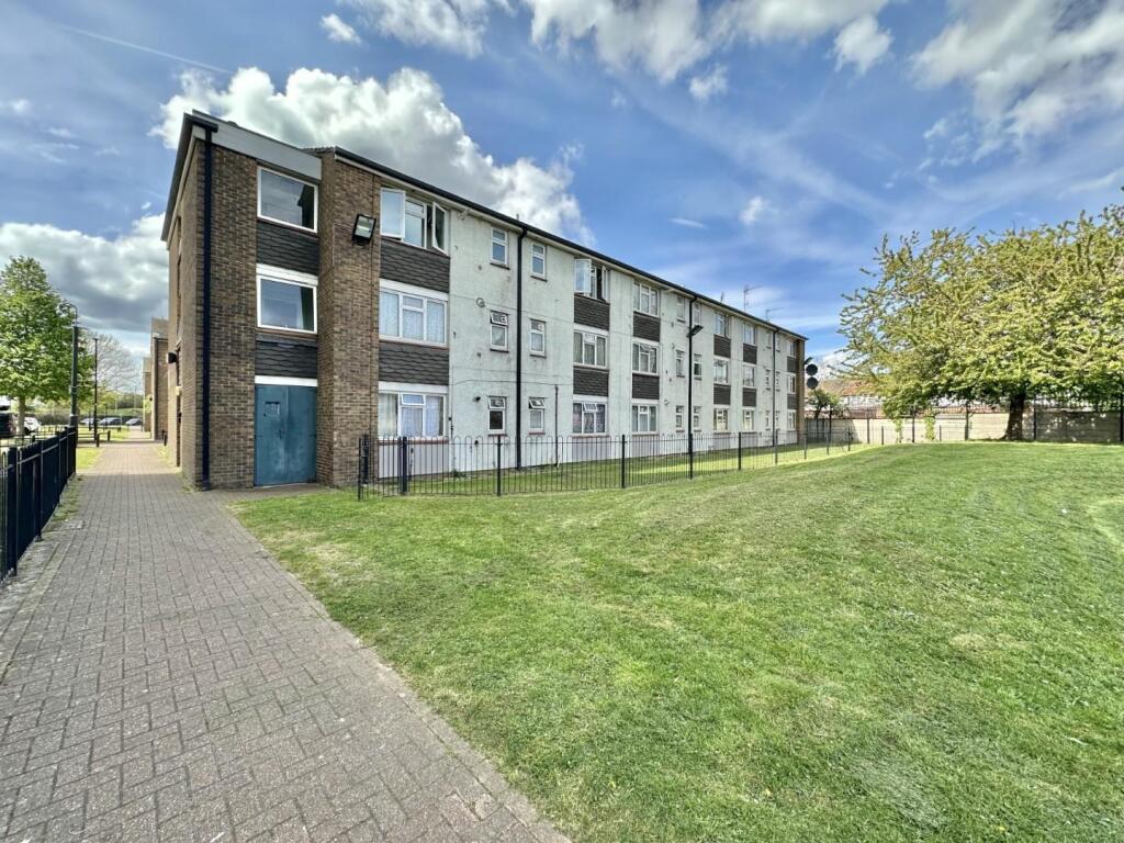Main image of property: Convent Way, Southall